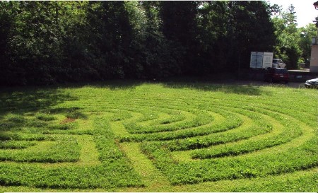 Wiesenlabyrinth Dübendorf